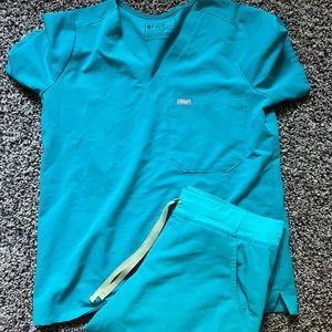 FIGS LIMITED EDITION COLOR JOGGER SET